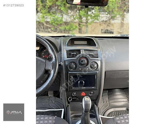 2008 HATASIZ DEĞİŞENSİZ 1.6 DİZEL RENAULT MEGANE