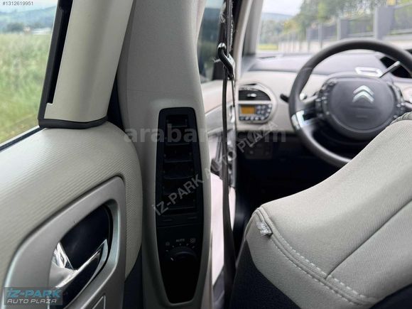İZ-PARK AUTO 2011 CITROEN C4 PİCASSO OTOMATİK CAM TAVAN