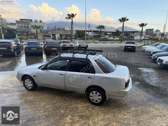 Daihatsu applause 1991 model