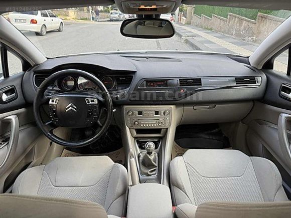 159.000KM-SXPK Sunroof lu-2011 Model