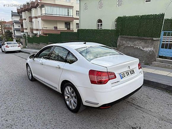 159.000KM-SXPK Sunroof lu-2011 Model