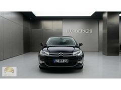 LUX GARAGEDEN C5