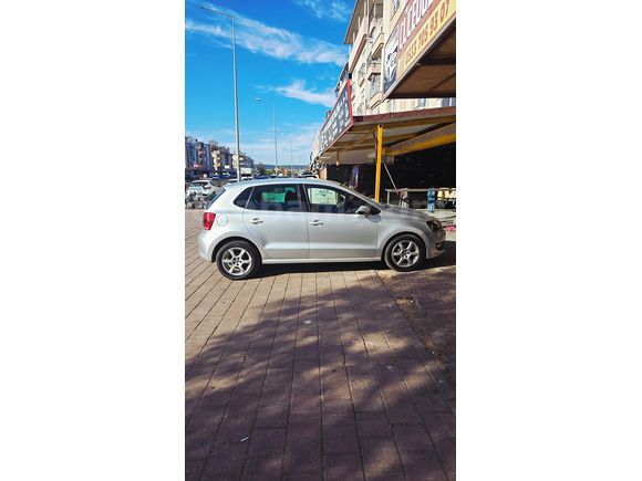  Volkswagen Polo 1.4 Chrome Edition 2013 Model 