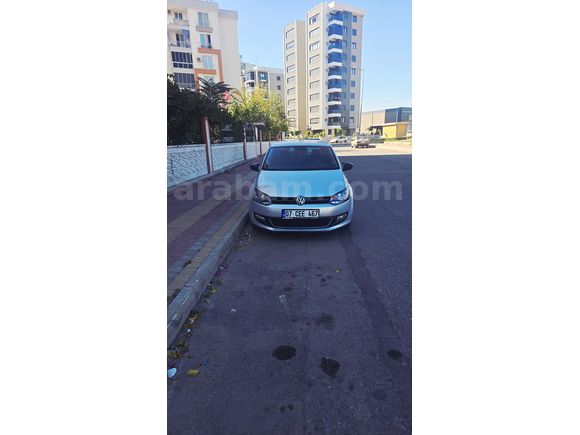  Volkswagen Polo 1.4 Chrome Edition 2013 Model 
