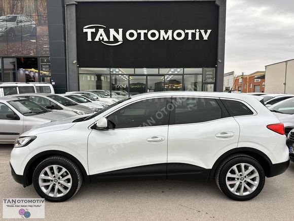 2015-RENAULT-KADJAR-1.5DCİ-TOUCH-EDC-EMSALSİZ-TEMİZLİK-122'KM