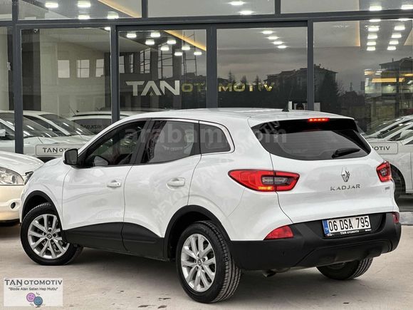 2015-RENAULT-KADJAR-1.5DCİ-TOUCH-EDC-EMSALSİZ-TEMİZLİK-122'KM