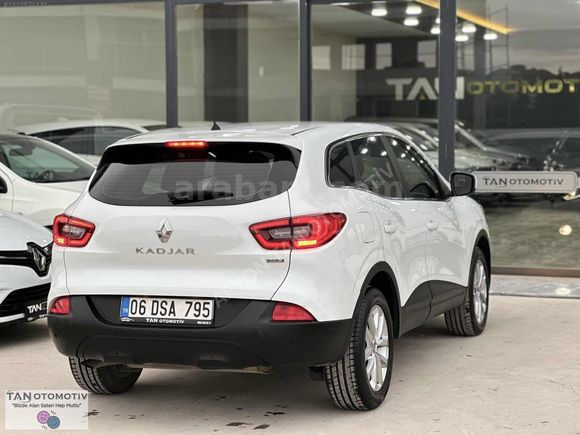 2015-RENAULT-KADJAR-1.5DCİ-TOUCH-EDC-EMSALSİZ-TEMİZLİK-122'KM