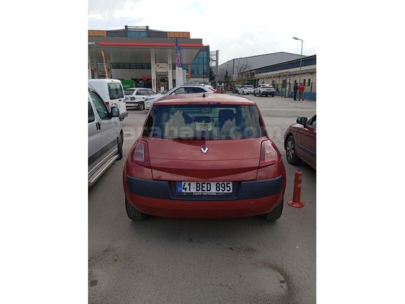 Sahibinden Renault Megane 1.4 Authentique 2005 Model