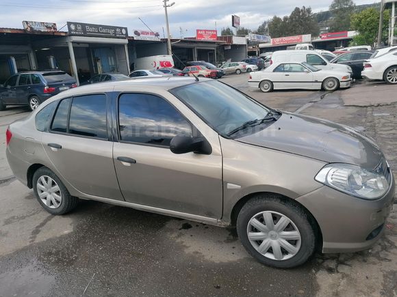 Sahibinden Renault Symbol 1.2 Authentique 2011 Model Manisa 154.300 km Şampanya