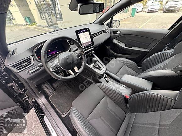 CEY AUTO'DAN 2025 CLİO/1.0TCE/TECHNO/18.000KM/HATASIZ-GARANTİLİ