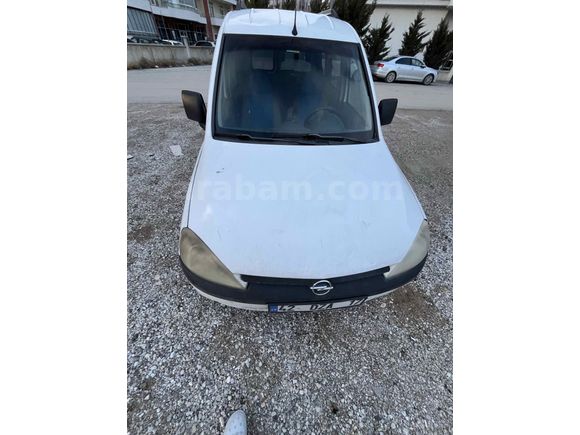 Sahibinden otomobil ruhsatlı Opel Combo Model 