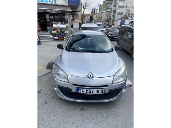 Sahibinden Renault Megane 1.5 dCi Authentique 2012 Model 