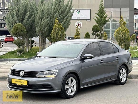 EMİN GALERİ'den 2017 MODEL VW JETTA 1.2 TSI TRENDLINE