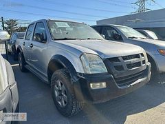 ALDATMAZ PLAZA'DAN 2006 MODEL ISUZU D-MAX 2.5 D 4X4