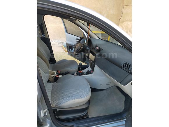Sahibinden Fiat Stilo 1.4 Active 2006 Model  175.000 km Gri