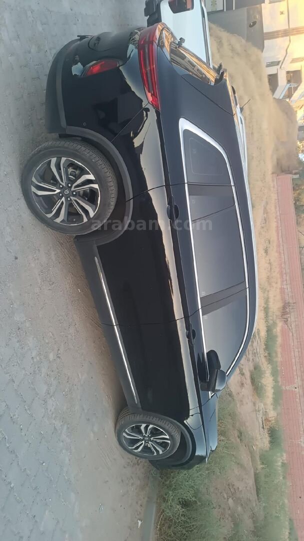 Sahibinden Skywell ET5 Legend 2023 Model Batman 71.800 km Siyah 2