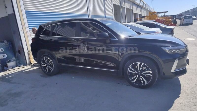 Sahibinden Skywell ET5 Legend 2023 Model Batman 71.800 km Siyah
