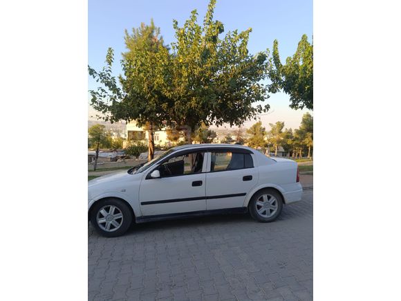 Sahibinden Opel Astra 1.6 2004 Model