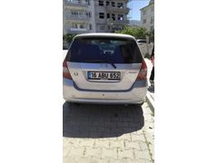 Sahibinden Honda Jazz 1.4 ES Elite 2005 Model  183.500 km Gri (Gümüş)