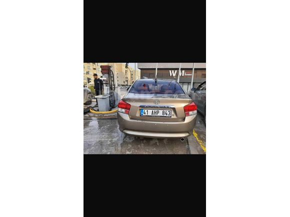 Sahibinden Honda City 1.4 ES 2011 Model 