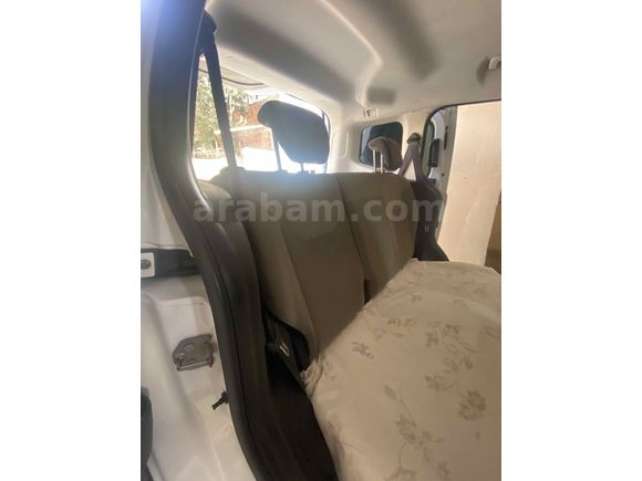 Sahibinden Ford Tourneo Courier 1.6 TDCi Titanium Plus 2016 Model 