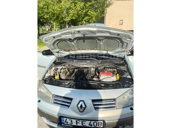 Sahibinden Renault Megane 1.6 Dynamique 2004 Model