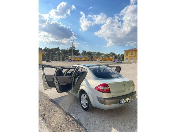 Sahibinden Renault Megane 1.6 Dynamique 2004 Model