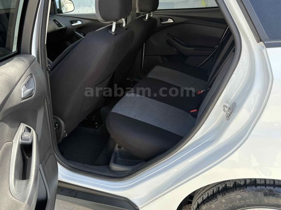 2017 MODEL DİZEL OTOMATİK KUSURSUZ 2018 ÇIKIŞLI 83,500 KM