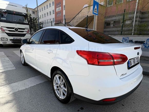 2017 MODEL DİZEL OTOMATİK KUSURSUZ 2018 ÇIKIŞLI 83,500 KM