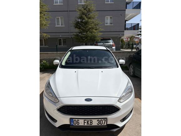 2017 MODEL DİZEL OTOMATİK KUSURSUZ 2018 ÇIKIŞLI 83,500 KM