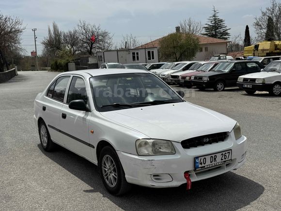 Galeriden Hyundai Accent 1.3 Admire 2001 Model Kırşehir