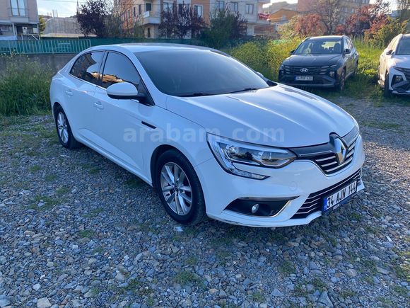 Sahibinden Renault Megane 1.5 Blue DCI Touch 2020 Model 