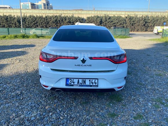 Sahibinden Renault Megane 1.5 Blue DCI Touch 2020 Model 