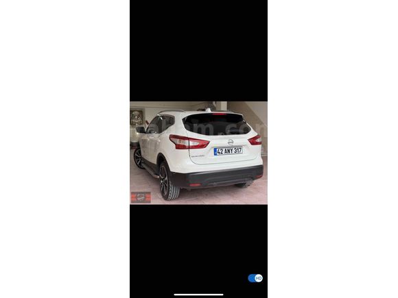 Sahibinden Nissan Qashqai 1.5 dCi Black Edition 2016 Model Konya 140.000 km Beyaz