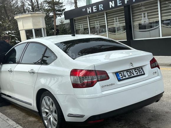 Sahibinden Citroen C5 1.6 THP Dynamique 2011 Model