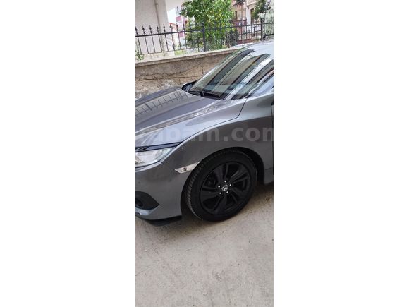 Sahibinden Honda Civic 1.6i VTEC Eco Executive 2018 Model