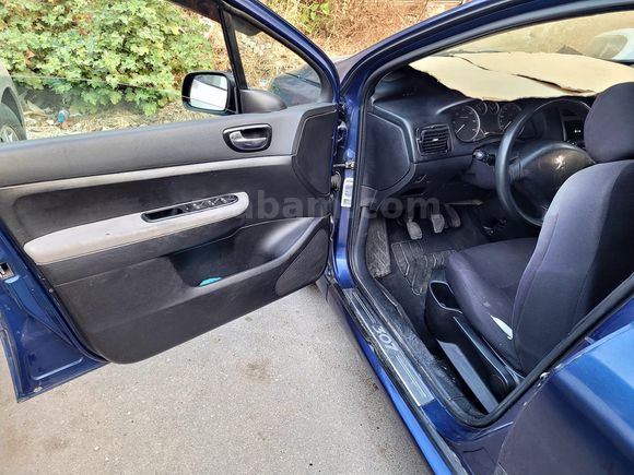 Sahibinden Peugeot 307 1.4 HDi XR 2004 Model 
