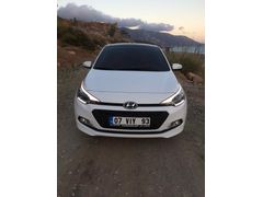 Sahibinden Hyundai i20 1.4 CRDi Elite Smart 2017 Model 