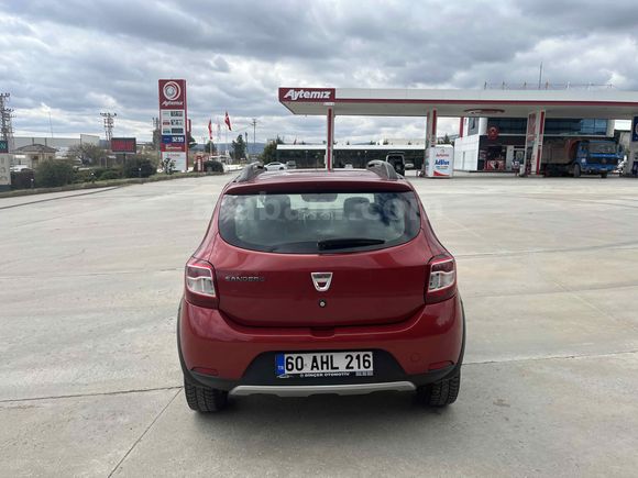 Galeriden Dacia Sandero 1.5 dCi Stepway 2015 Model Tokat