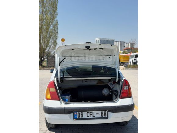 Sahibinden Renault Clio 1.4 Authentique 2003 Model