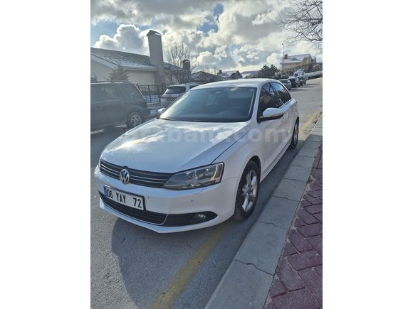 ACİL!!!İLK SAHİBİNDEN MASRAFSIZ FUL BAKIMLI HIGHLINE PAKET JETTA