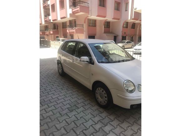 Sahibinden Volkswagen Polo 1.4 Basicline 2005 Model  80.000 km Beyaz