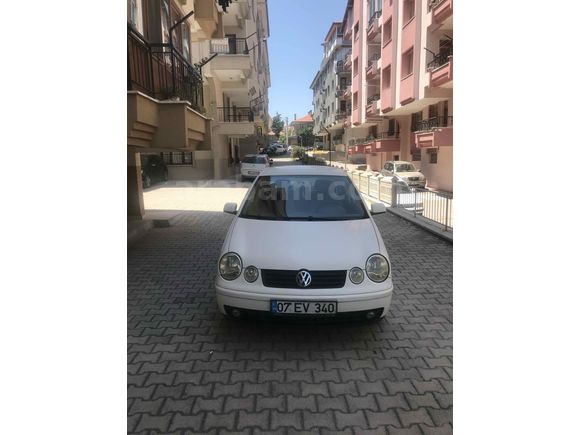 Sahibinden Volkswagen Polo 1.4 Basicline 2005 Model  80.000 km Beyaz