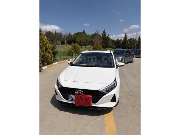 Sahibinden hatasızHyundai i20 1.4 MPI Style Plus 2023 Model 