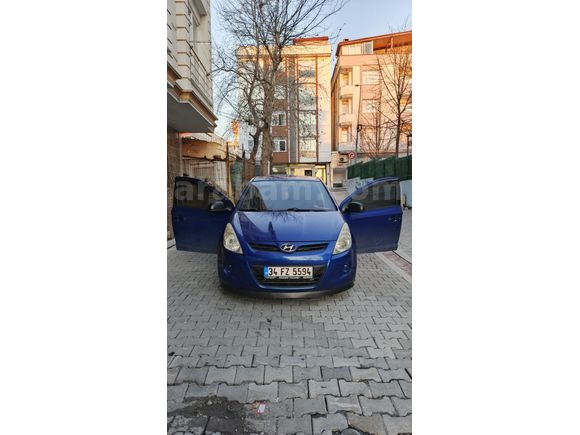 Sahibinden Hyundai i20 1.2 MPI Team 2009 Model  287.000 km Mavi