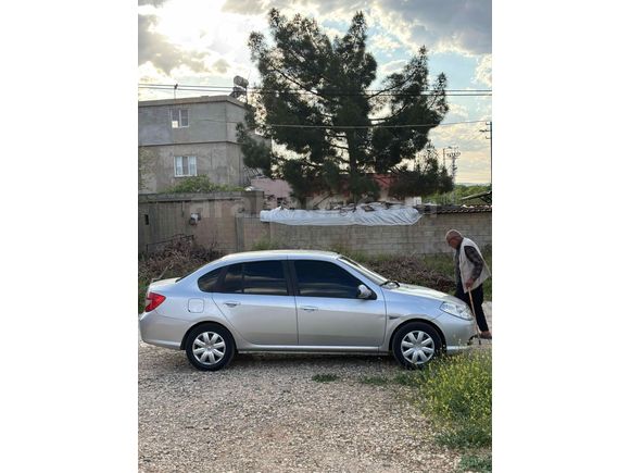 Sahibinden Renault Symbol 1.5 dCi Authentique 2012 Model  253.300 km Gri