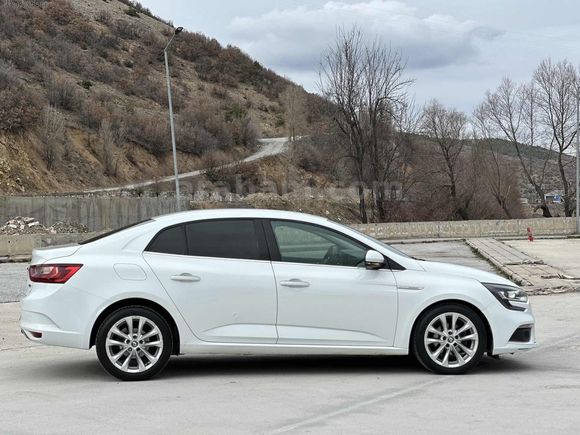HATASIZ BOYASIZ KAYITSIZ 1.5 DCİ İCON EDC