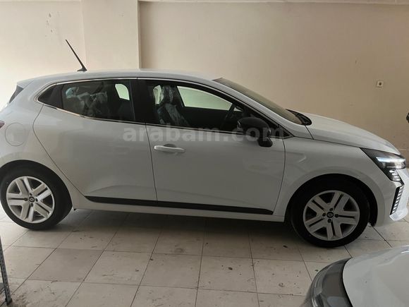 OTOMOMATİK HATASIZ BOYASIZ SIFIR AYARINDA 2025 MODEL