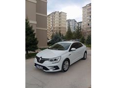 SAHİBİNDEN HATASIZ BOYASIZ 2022 MODEL KASIM AYI ÇIKIŞLI TESLA EKRANLI MEGAN4 FAZ2 KASA