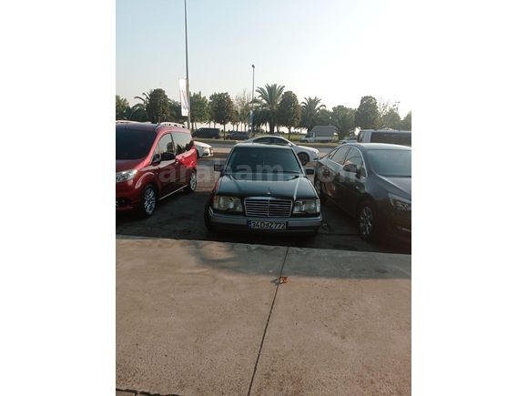 Sahibinden Mercedes - Benz E 200 1994 Model